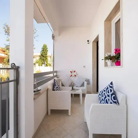 Apartment Azure Retreat In *